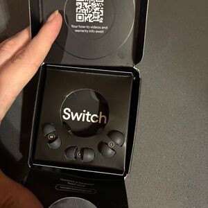 Loop Switch in Black - New Partial Box - Tips Only